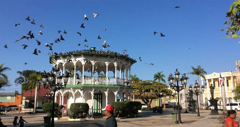 A tour of Puerto Plata's town square